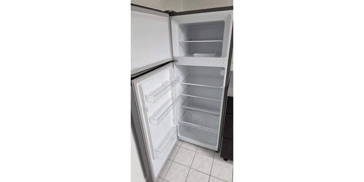 Dachgeschoßwohnung Zwickau Zwickau-Nord - 3 Zimmer, 66 m&sup2;, 380&euro; | Angebot:22307045