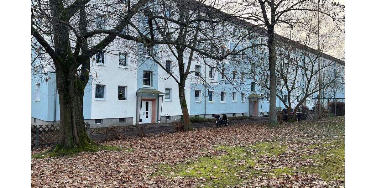 Etagenwohnung Zwickau Marienthal - 3 Zimmer, 59 m&sup2;, 400&euro; | Angebot:25698960