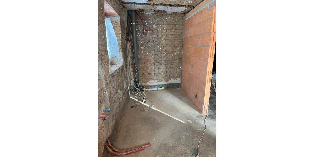 Einfamilienhaus Langenwetzendorf - 7 Zimmer, 186 m&sup2;, 42.000&euro; | Angebot:17319847