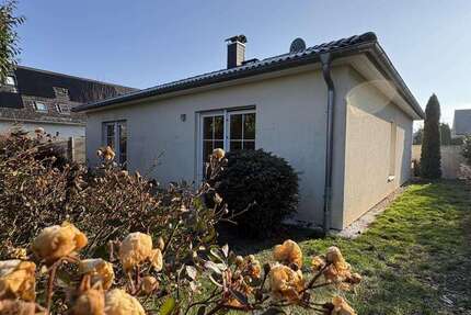 Haus Zwickau Cainsdorf - 3 Zimmer, 95 m&sup2;, 1.300&euro; | Angebot:24983905