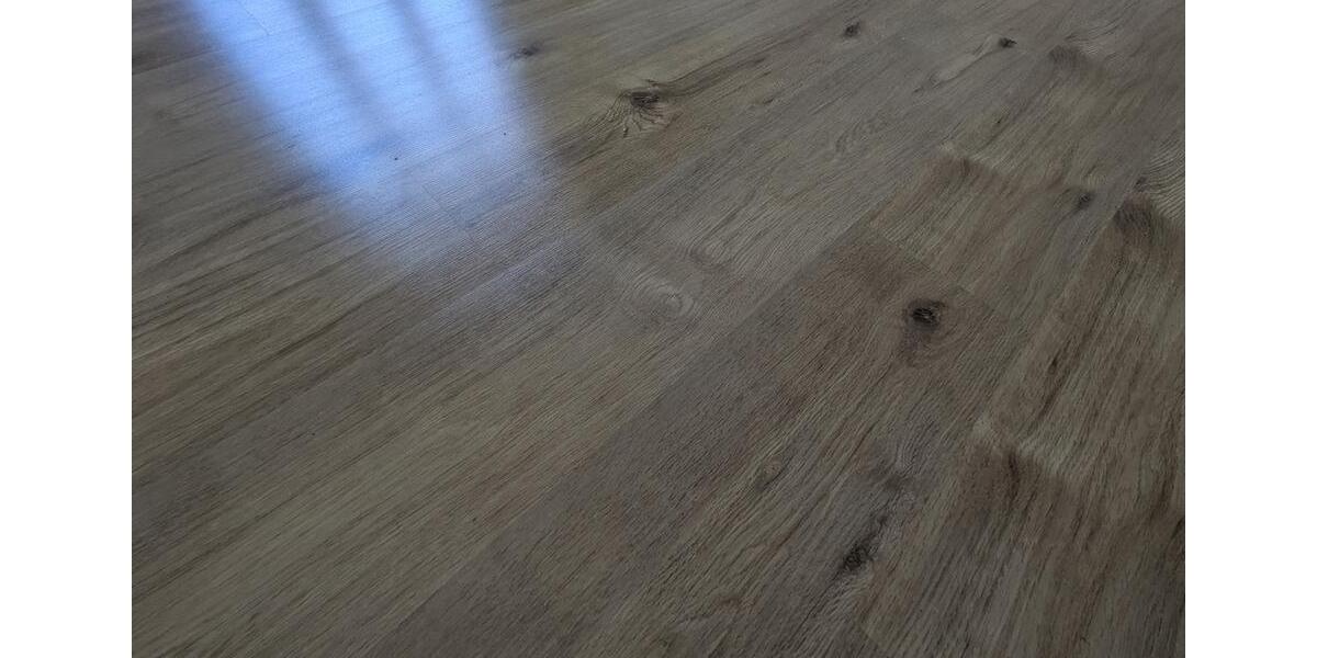 Etagenwohnung Zwickau Zwickau-Nord - 3 Zimmer, 94 m&sup2;, 560&euro; | Angebot:26679924