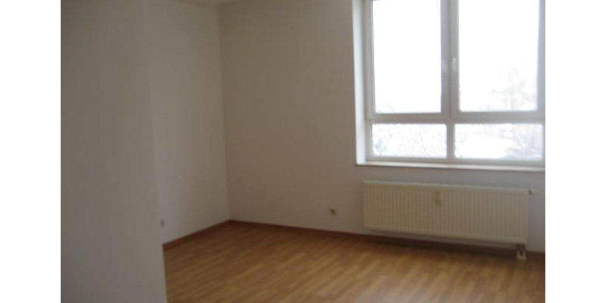 Etagenwohnung Limbach-Oberfrohna Oberfrohna - 2 Zimmer, 51 m&sup2;, 355&euro; | Angebot:25107974