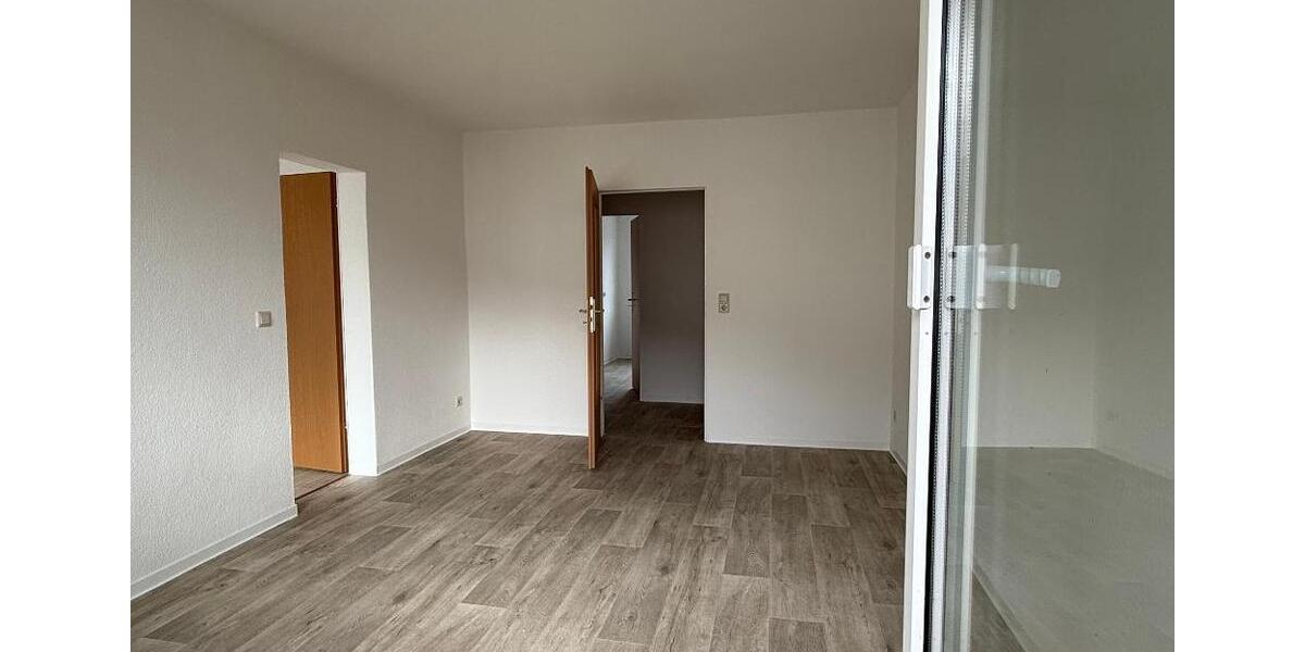 Etagenwohnung Lichtentanne - 2 Zimmer, 49 m&sup2;, 285&euro; | Angebot:25375170