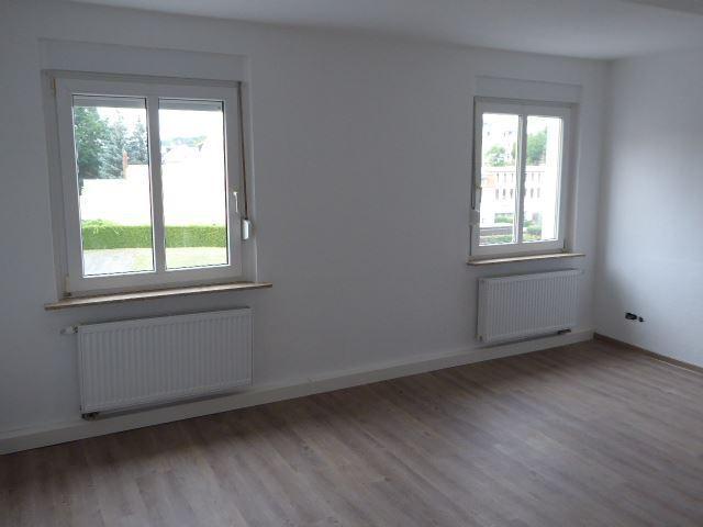 Etagenwohnung Meerane - 2 Zimmer, 61 m&sup2;, 299&euro; | Angebot:22739696