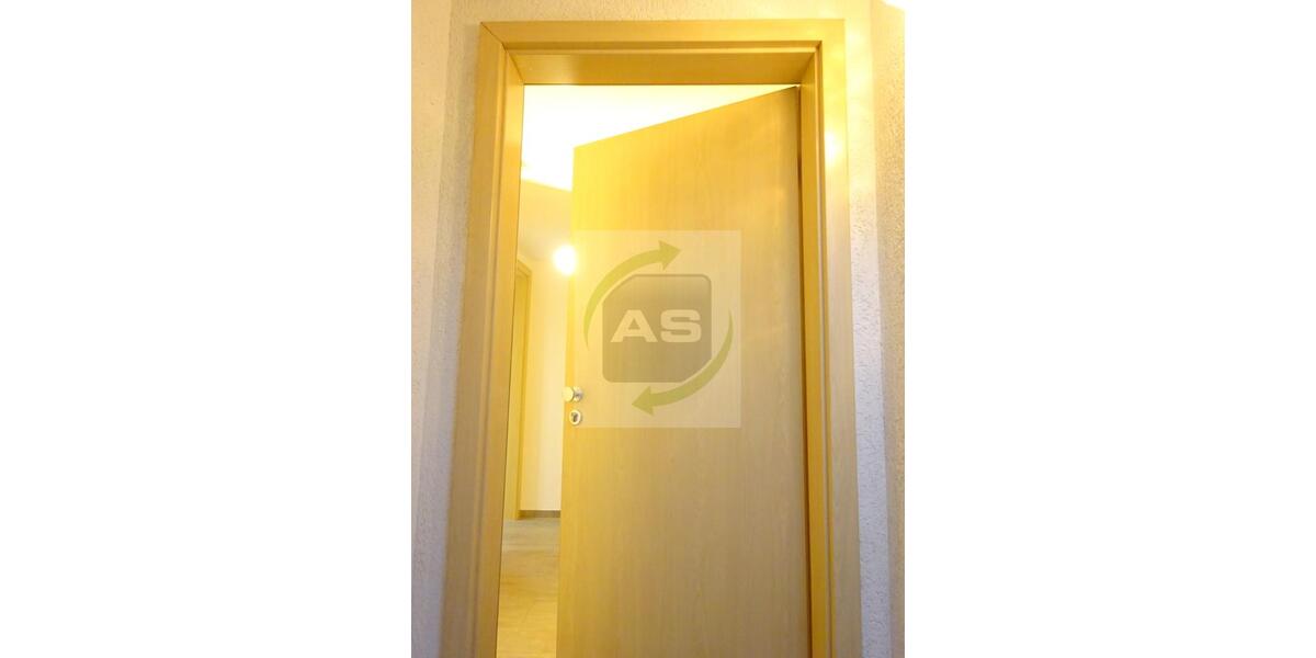 Dachgeschoßwohnung Reinsdorf - 2 Zimmer, 48 m&sup2;, 309&euro; | Angebot:24926321