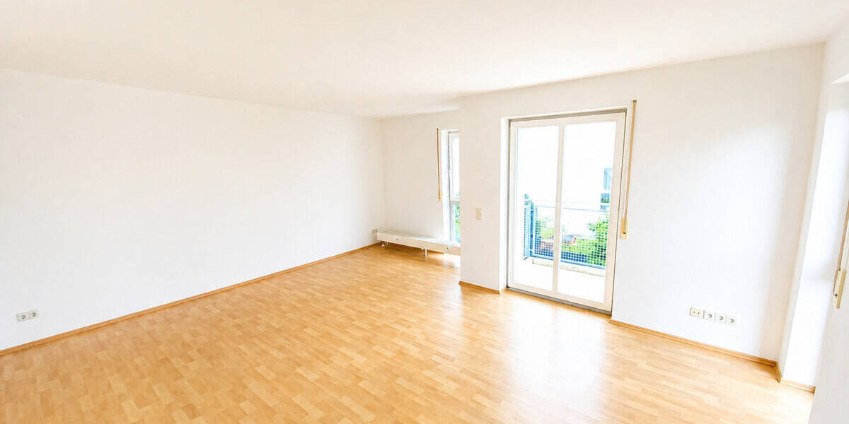 Etagenwohnung Meerane - 2 Zimmer, 55 m&sup2;, 52.500&euro; | Angebot:26740293