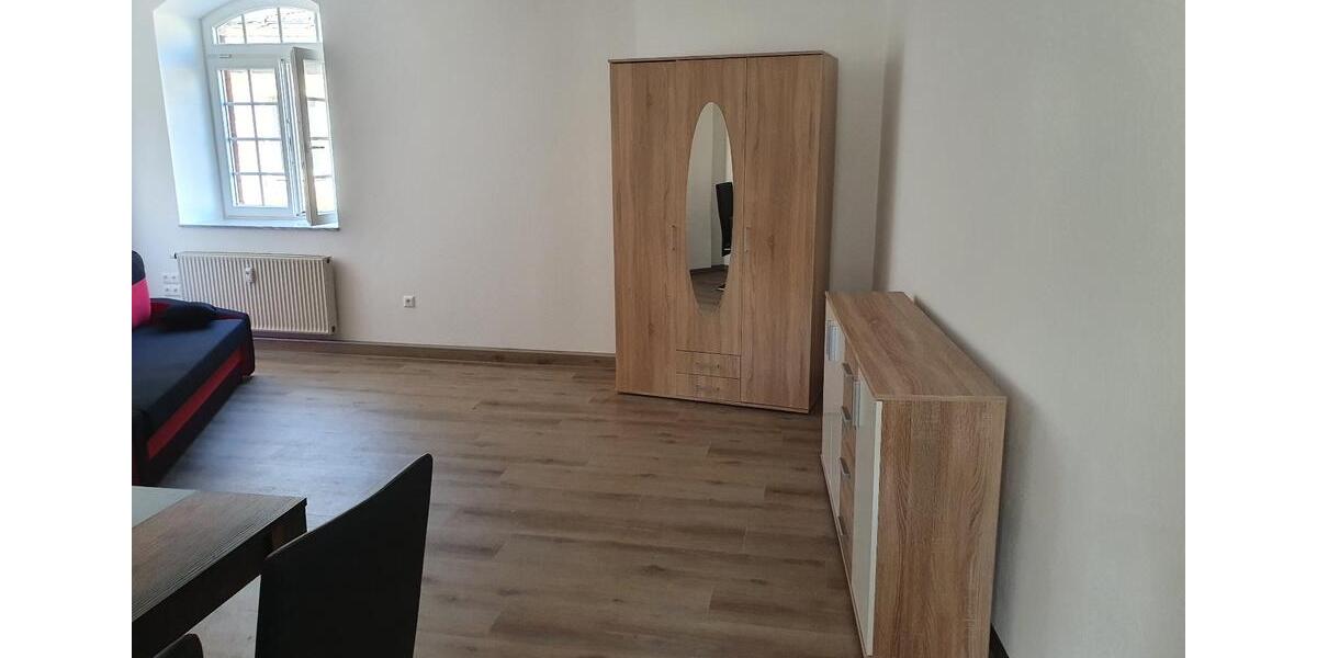 Etagenwohnung Schneeberg - 2 Zimmer, 64 m&sup2;, 600&euro; | Angebot:25884199