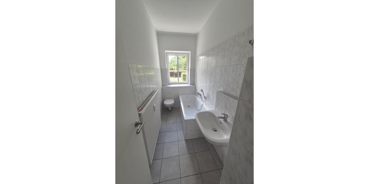 Etagenwohnung Glauchau - 2 Zimmer, 53 m&sup2;, 310&euro; | Angebot:24487630