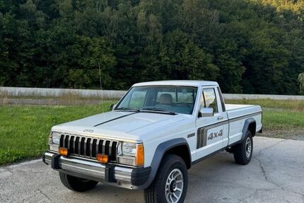 Jeep Comanche 166.500 km 12.750 &euro; Greiz 07973