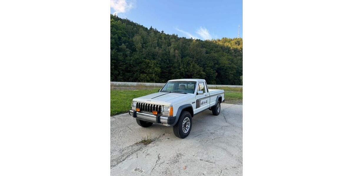 Jeep Comanche 166.500 km 12.750 &euro; Greiz 07973