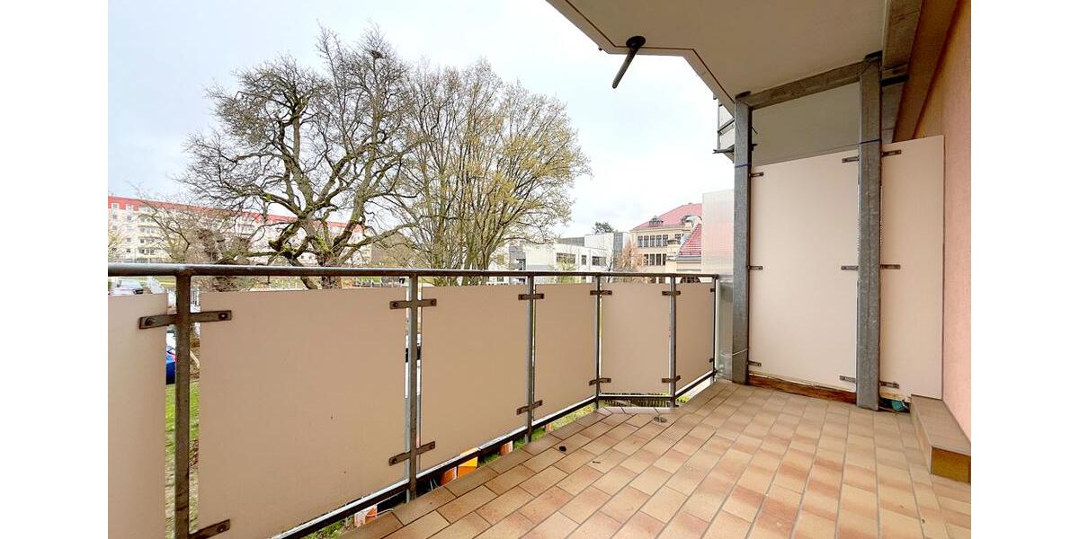 Etagenwohnung Glauchau - 3 Zimmer, 67 m&sup2;, 430&euro; | Angebot:26001481