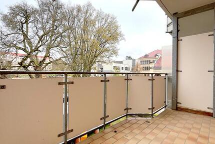 Wohnung Glauchau - 3 Zimmer, 67 m&sup2;, 430&euro; | Angebot:26001481