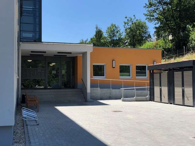 Etagenwohnung Gornsdorf - 1 Zimmer, 29 m&sup2;, 250&euro; | Angebot:25387064