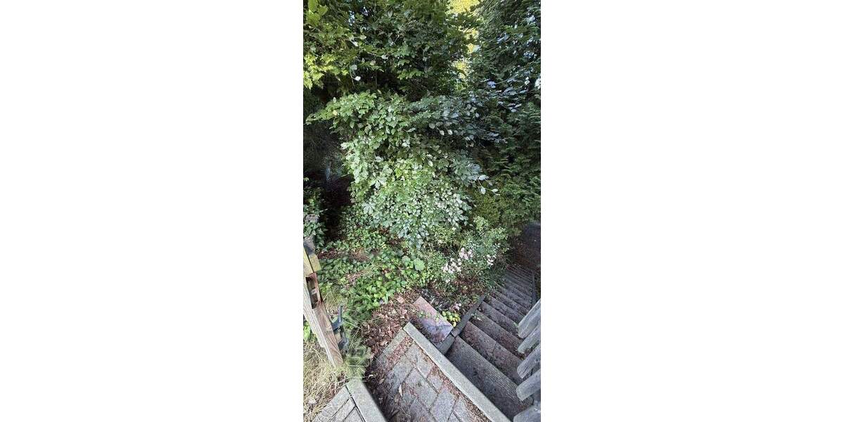 Reihenmittelhaus Aue - 5 Zimmer, 130 m&sup2;, 330.000&euro; | Angebot:25771065