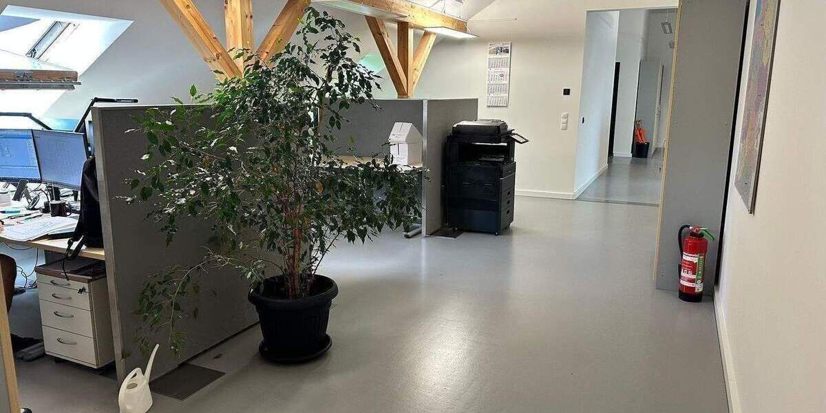 Gewerbeobjekt Niederfrohna - 1.836&euro; | Angebot:25864462