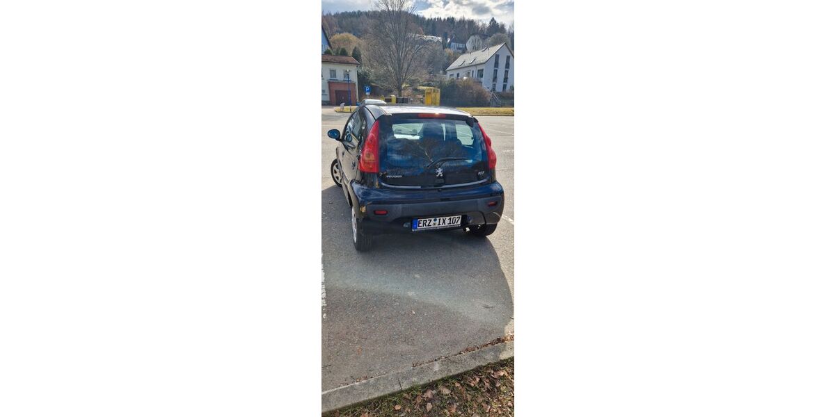 Peugeot 107 72.800 km 3.000 &euro; Aue-Bad Schlema 08280