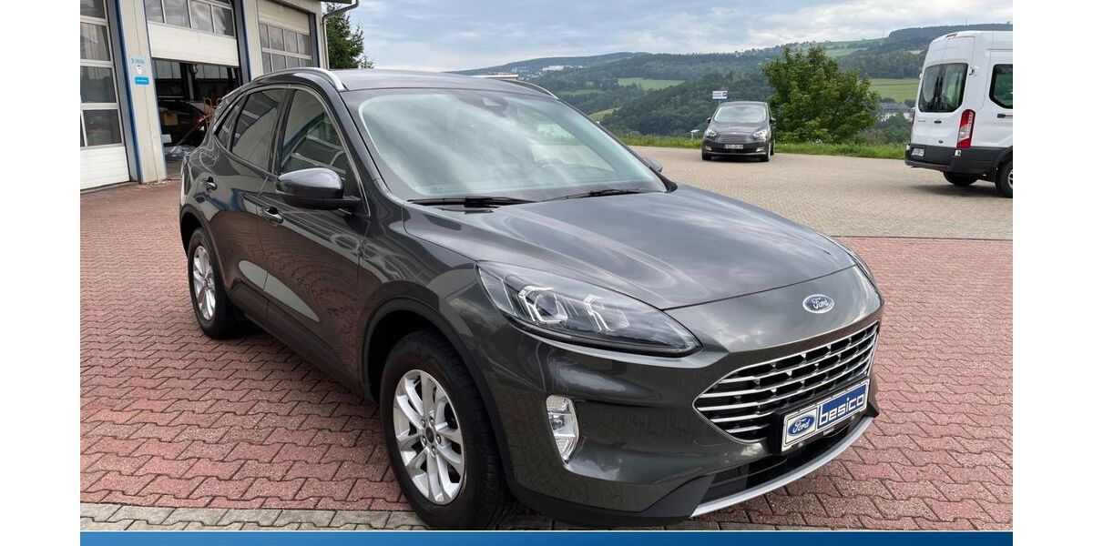 Ford Kuga 43.311 km 27.980 &euro; Glauchau 08371