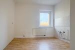Erdgeschoßwohnung Zwickau Auerbach - 3 Zimmer, 62 m&sup2;, 290&euro; | Angebot:23768176