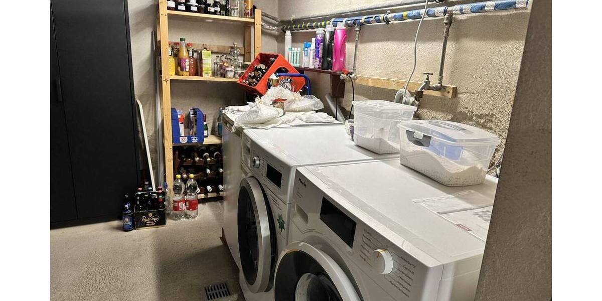 Etagenwohnung Zwickau Mosel - 4 Zimmer, 149 m&sup2;, 98.000&euro; | Angebot:25747102