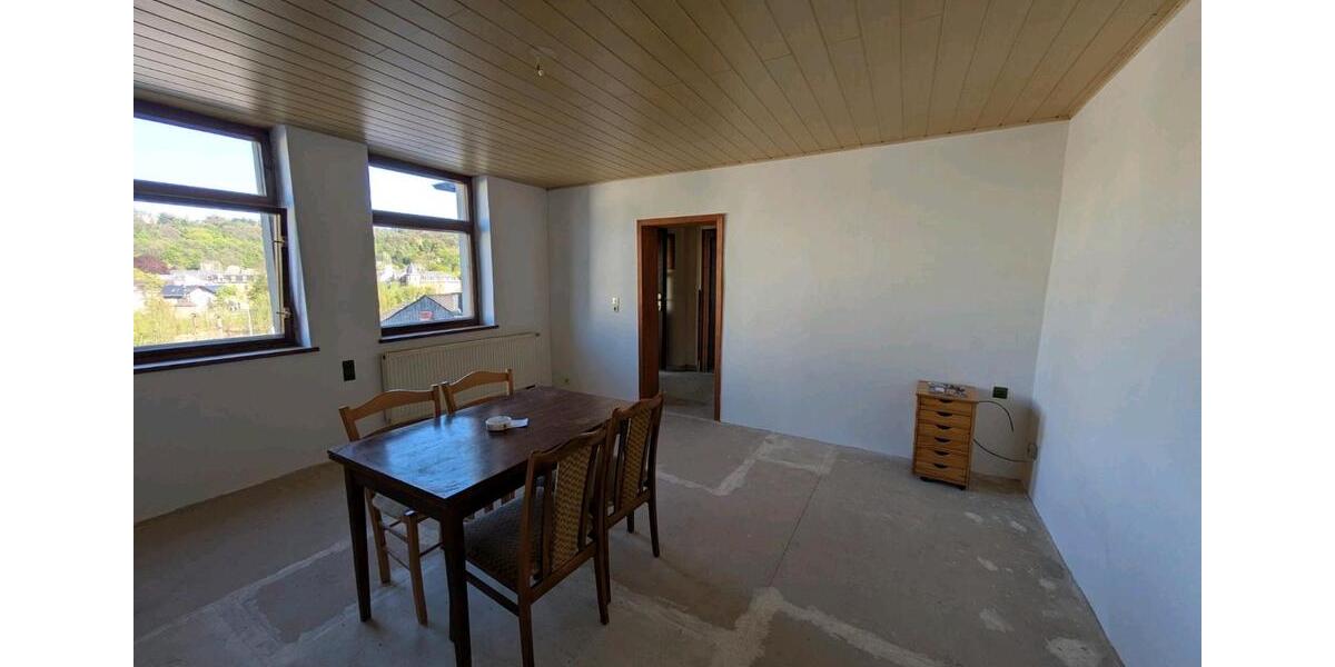 Einfamilienhaus Greiz - 6 Zimmer, 180 m&sup2;, 72.000&euro; | Angebot:22641100