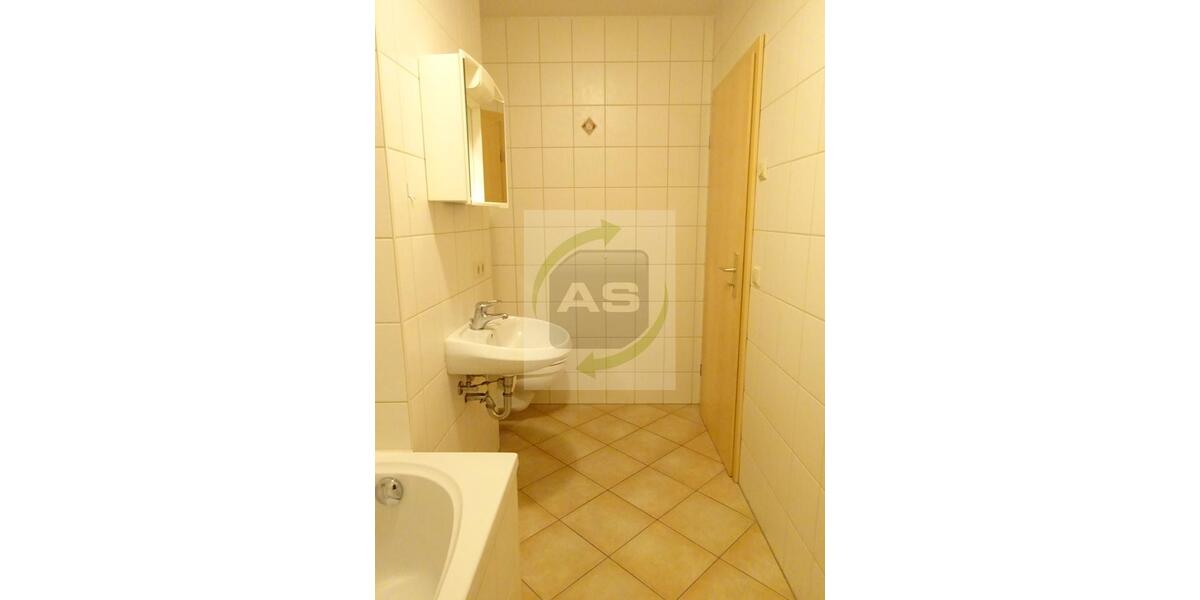 Etagenwohnung Zwickau - 1 Zimmer, 30 m&sup2;, 250&euro; | Angebot:25917908