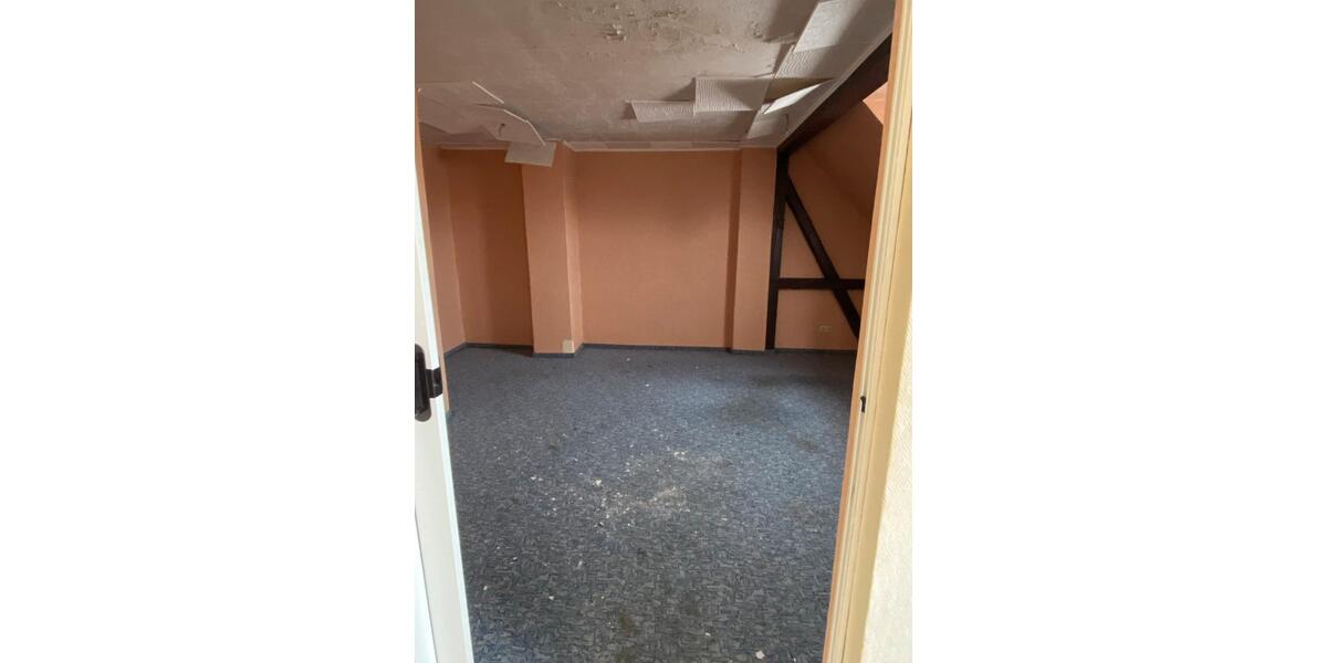 Mehrfamilienhaus, Wohnhaus Reichenbach im Vogtland - 20 Zimmer, 749 m&sup2;, 120.000&euro; | Angebot:25857632