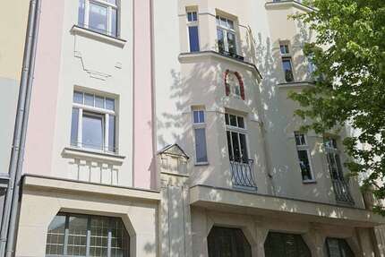 Wohnung Zwickau Mitte-Nord - 5 Zimmer, 150 m&sup2;, 955&euro; | Angebot:22555590