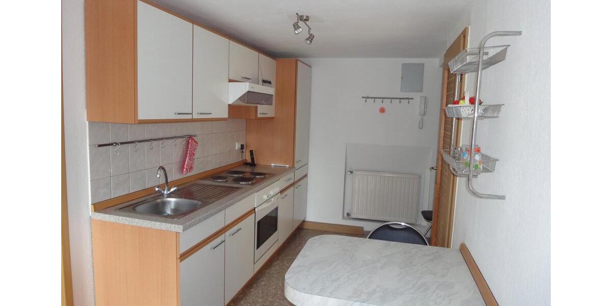 Dachgeschoßwohnung Gersdorf - 2 Zimmer, 50 m&sup2;, 350&euro; | Angebot:25723745