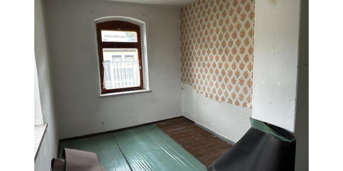Mehrfamilienhaus, Wohnhaus Grünhain-Beierfeld Beierfeld - 13 Zimmer, 224 m&sup2;, 98.000&euro; | Angebot:26926213