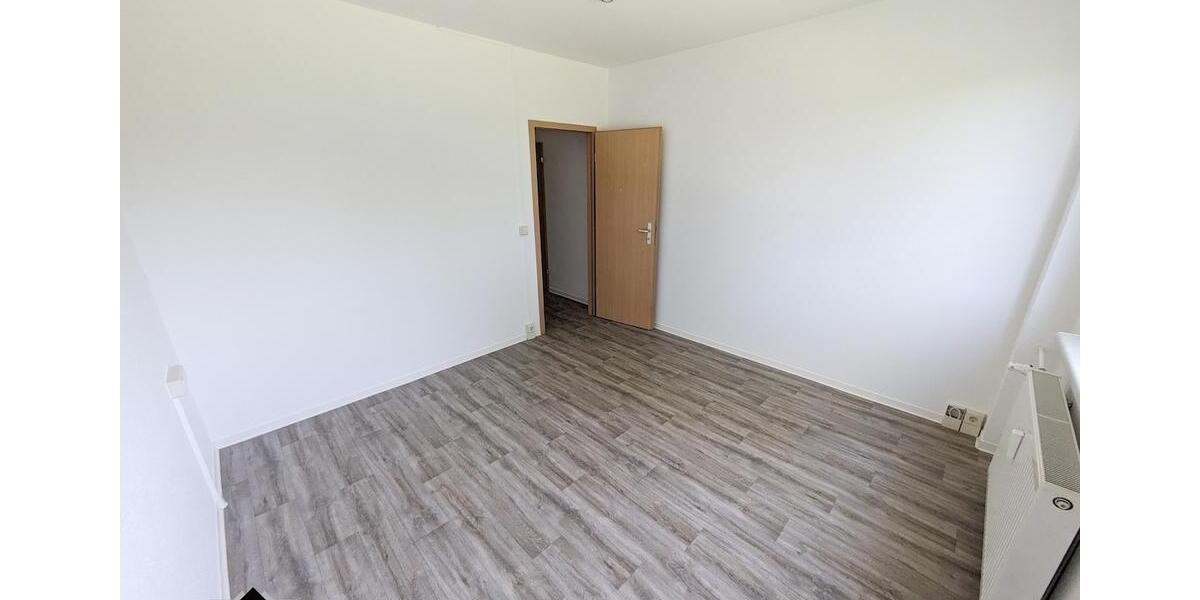 Etagenwohnung Limbach-Oberfrohna Oberfrohna - 2 Zimmer, 39 m&sup2;, 211&euro; | Angebot:25945701