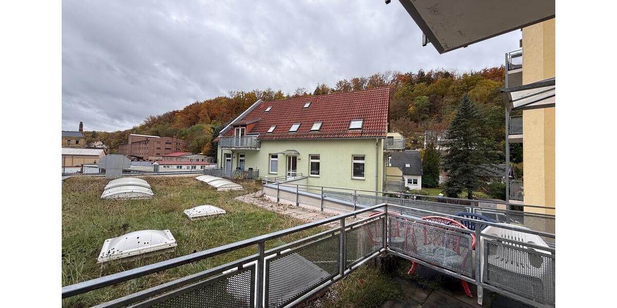 Etagenwohnung Greiz - 2 Zimmer, 31 m&sup2;, 235&euro; | Angebot:23330981