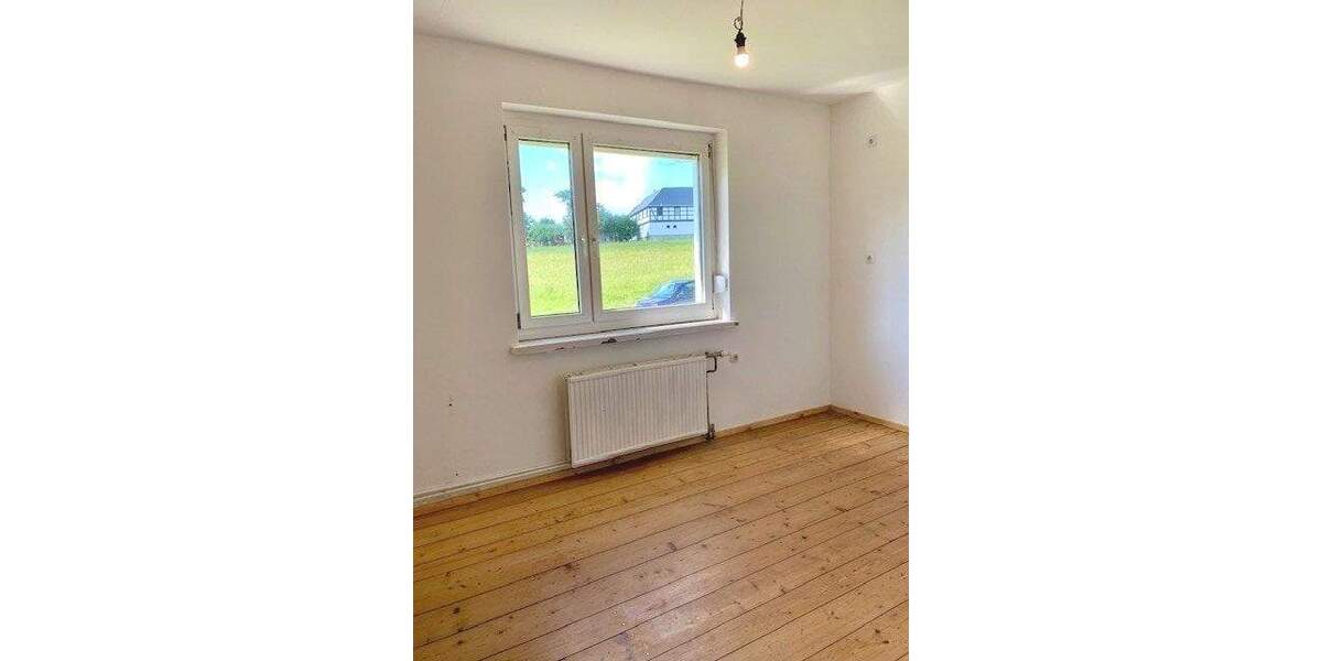 Einfamilienhaus Lengenfeld Schönbrunn - 6 Zimmer, 130 m&sup2;, 210.000&euro; | Angebot:25686167