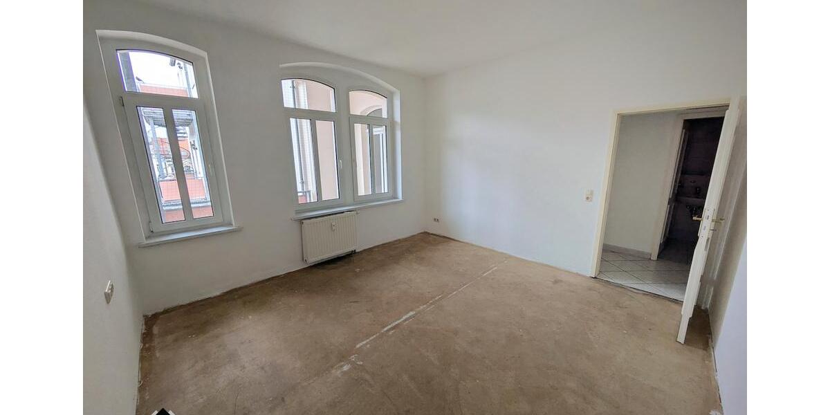 Etagenwohnung Zwickau - 3 Zimmer, 87 m&sup2;, 520&euro; | Angebot:25945655