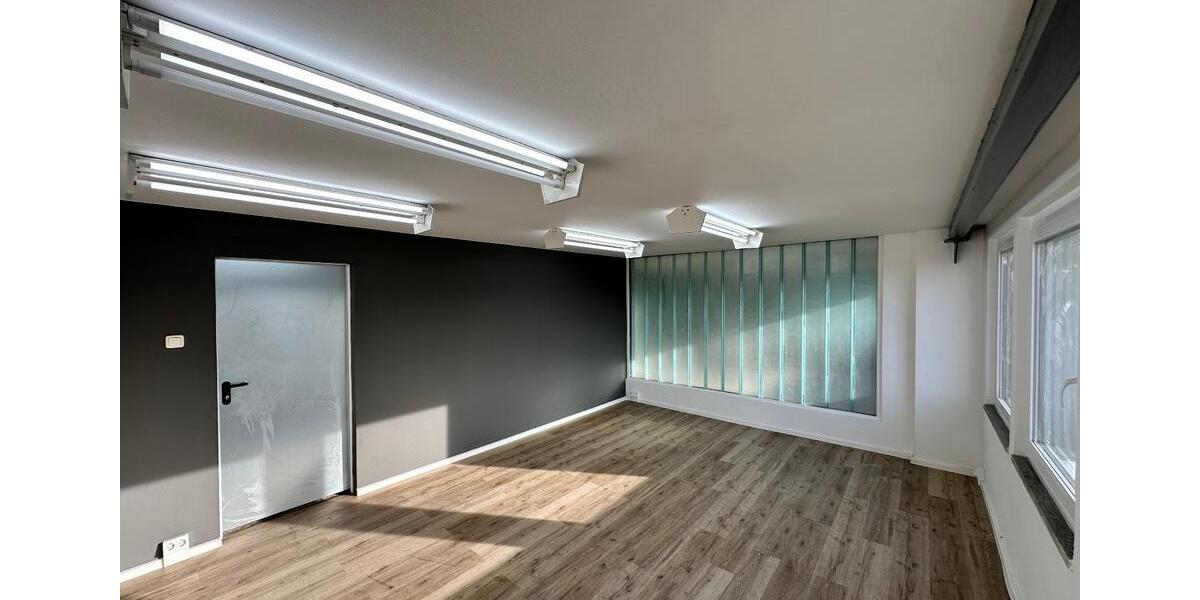 Gewerbeobjekt Glauchau - 90&euro; | Angebot:24599161