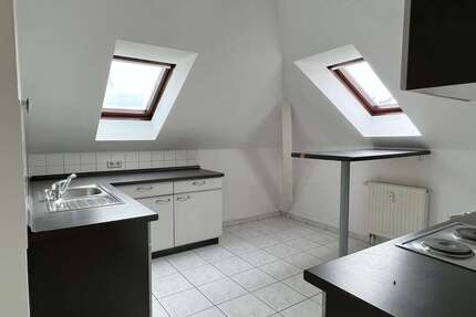 Wohnung Zwickau Schedewitz - 2 Zimmer, 65 m&sup2;, 74.500&euro; | Angebot:24279655