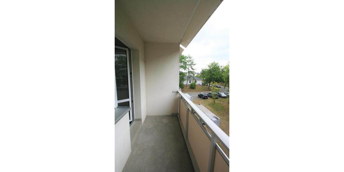 Etagenwohnung Oberlungwitz - 3 Zimmer, 56 m&sup2;, 316&euro; | Angebot:24662158