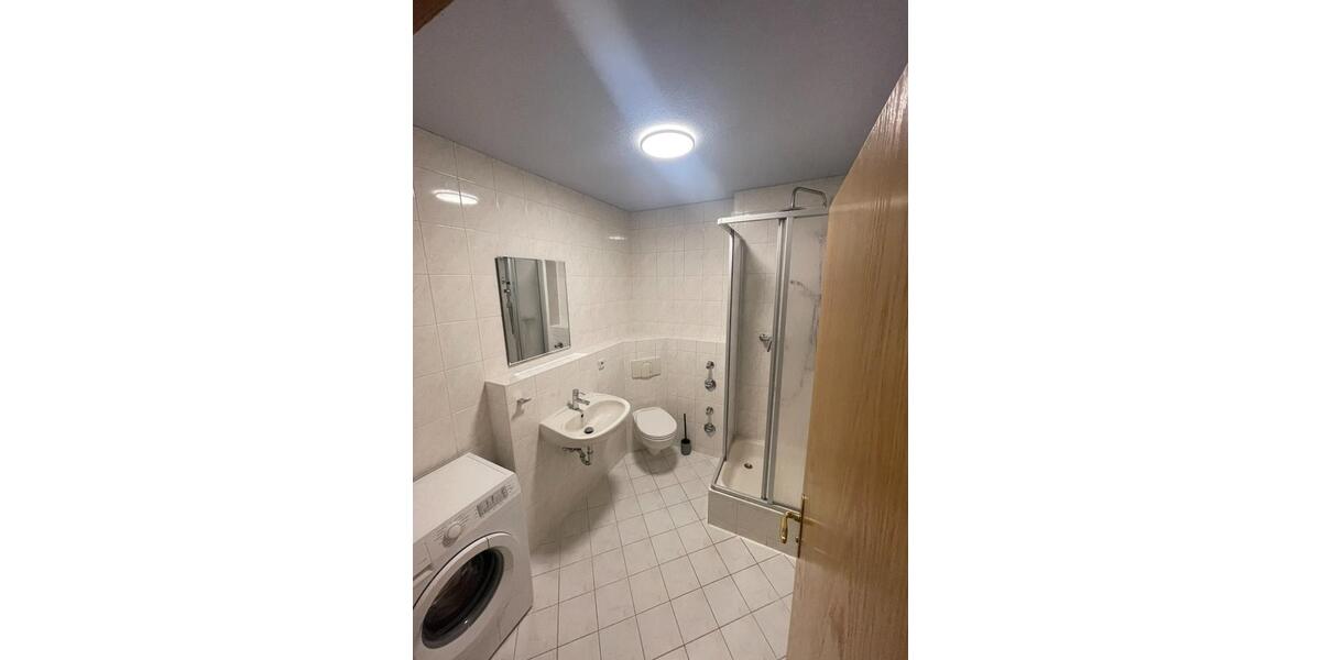 Etagenwohnung Schmölln - 1 Zimmer, 40 m&sup2;, 280&euro; | Angebot:25404964