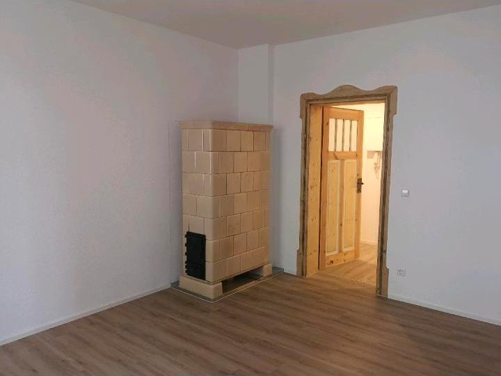 Erdgeschoßwohnung Auerbach/Vogtland Vogtland - 2 Zimmer, 68 m&sup2;, 600&euro; | Angebot:25454588