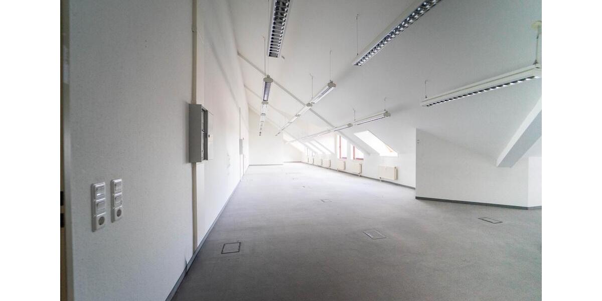 Gewerbeobjekt Hartmannsdorf - 270&euro; | Angebot:24816858