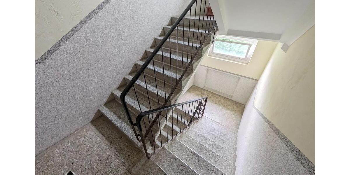 Etagenwohnung Limbach-Oberfrohna Oberfrohna - 3 Zimmer, 55 m&sup2;, 295&euro; | Angebot:26008246