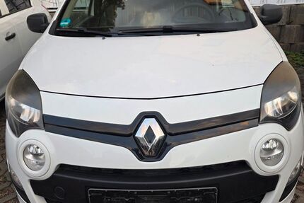 Renault Twingo 147.000 km 1.600 &euro; zwickau 08064
