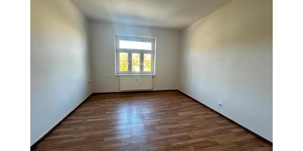 Etagenwohnung Zwickau Zwickau-Nord - 3 Zimmer, 80 m&sup2;, 550&euro; | Angebot:26633260