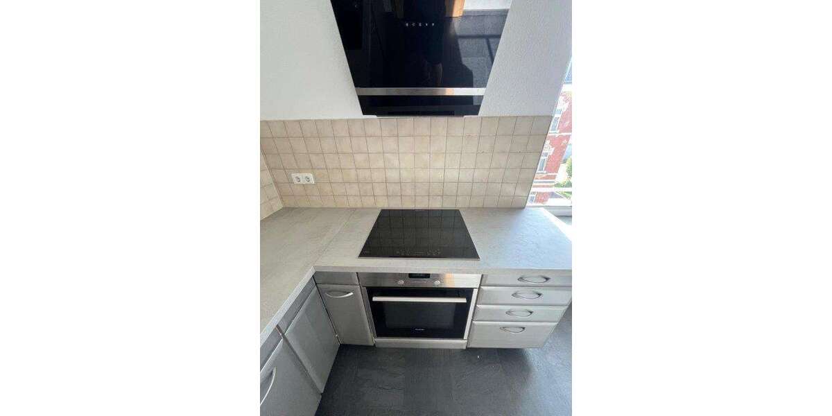 Schöne 2 Zimmerwohnung mit Balkon und Einbauküche in Zwickau - Etagenwohnung Zwickau | Angebot:27188366
