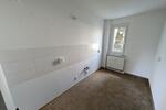 Erdgeschoßwohnung Limbach-Oberfrohna Oberfrohna - 2 Zimmer, 51 m&sup2;, 327&euro; | Angebot:26681035