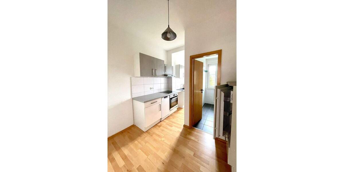 Etagenwohnung Meerane - 2 Zimmer, 38 m&sup2;, 245&euro; | Angebot:25666439