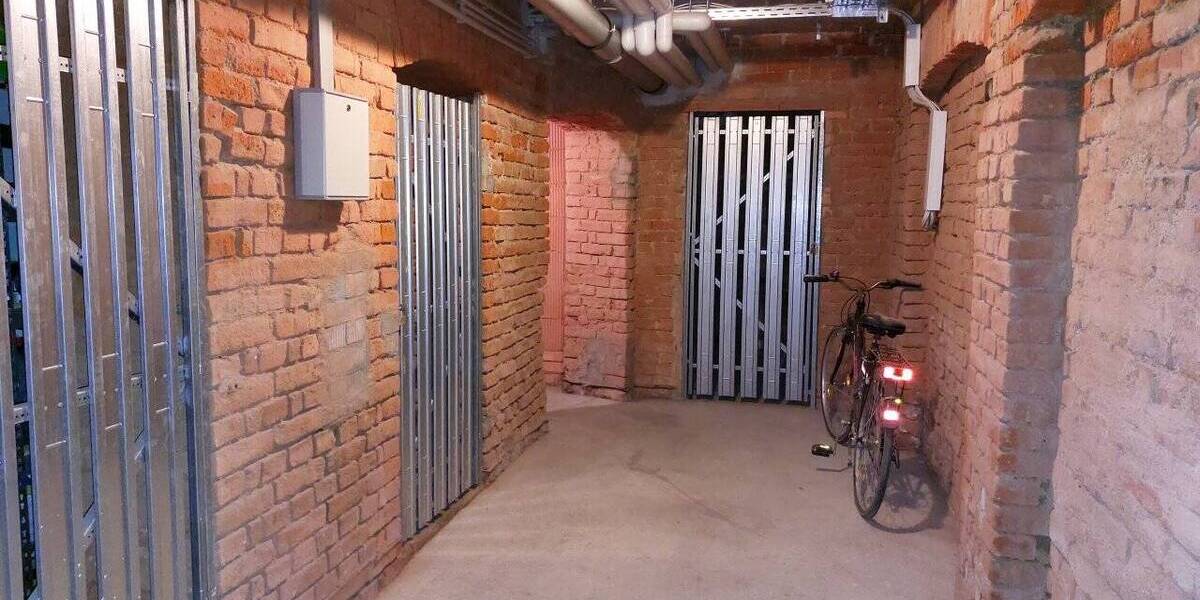 Etagenwohnung Zwickau Pölbitz - 1 Zimmer, 32 m&sup2;, 31.000&euro; | Angebot:25707441