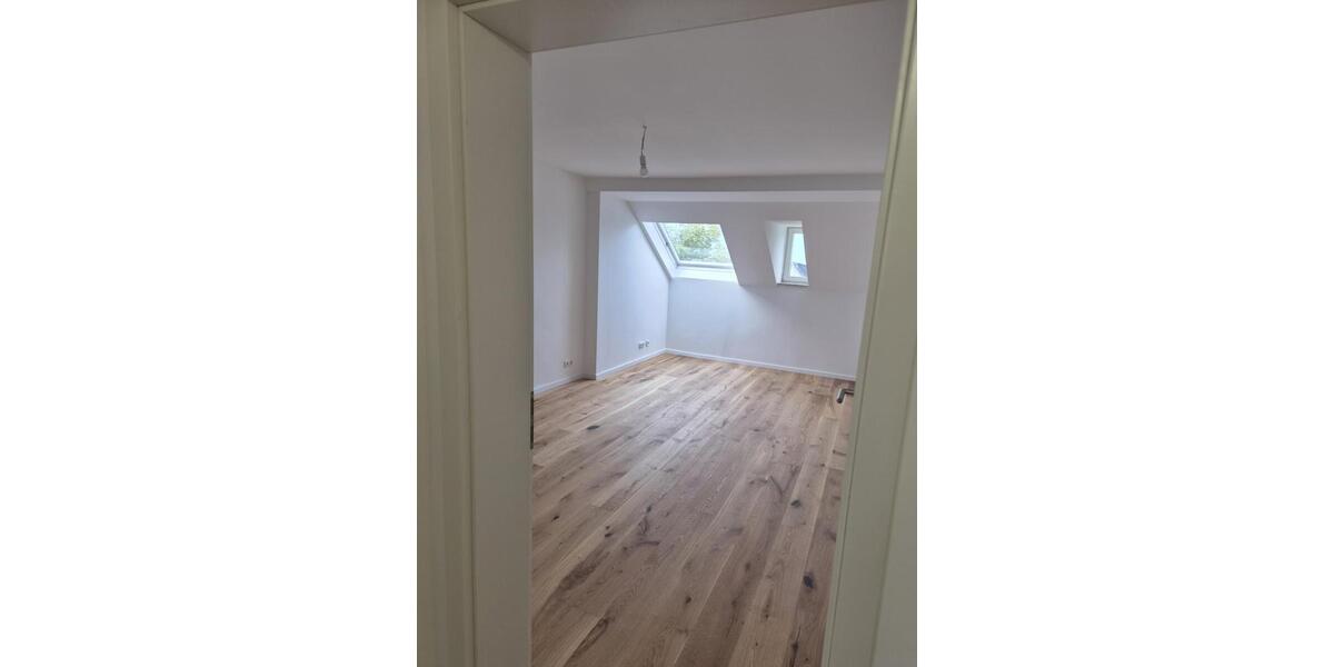 Ab 01.10. großzügig Wohnen in FalkensteinVogtl. - Erstbezug nach hochwertiger Sanierung! - Erdgeschoßwohnung Falkenstein | Angebot:27085313