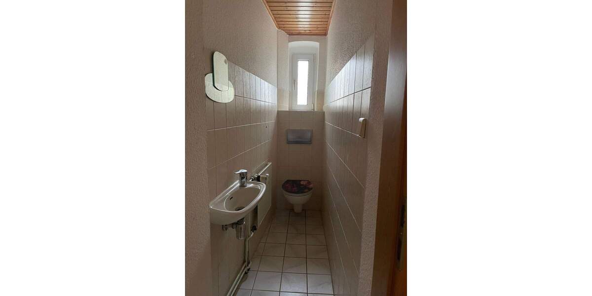 Etagenwohnung Aue - 4 Zimmer, 95 m&sup2;, 414&euro; | Angebot:25774756