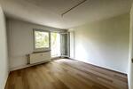 Etagenwohnung Zwickau Neuplanitz - 4 Zimmer, 70 m&sup2;, 349&euro; | Angebot:22153022