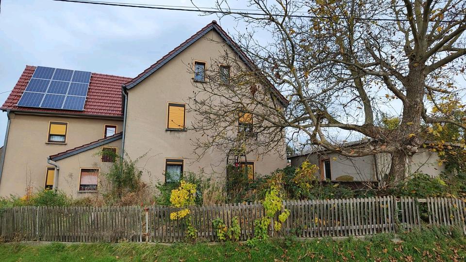 Mehrfamilienhaus, Wohnhaus Langenleuba-Niederhain Niederhain - 7 Zimmer, 165 m&sup2;, 129.999&euro; | Angebot:24394412